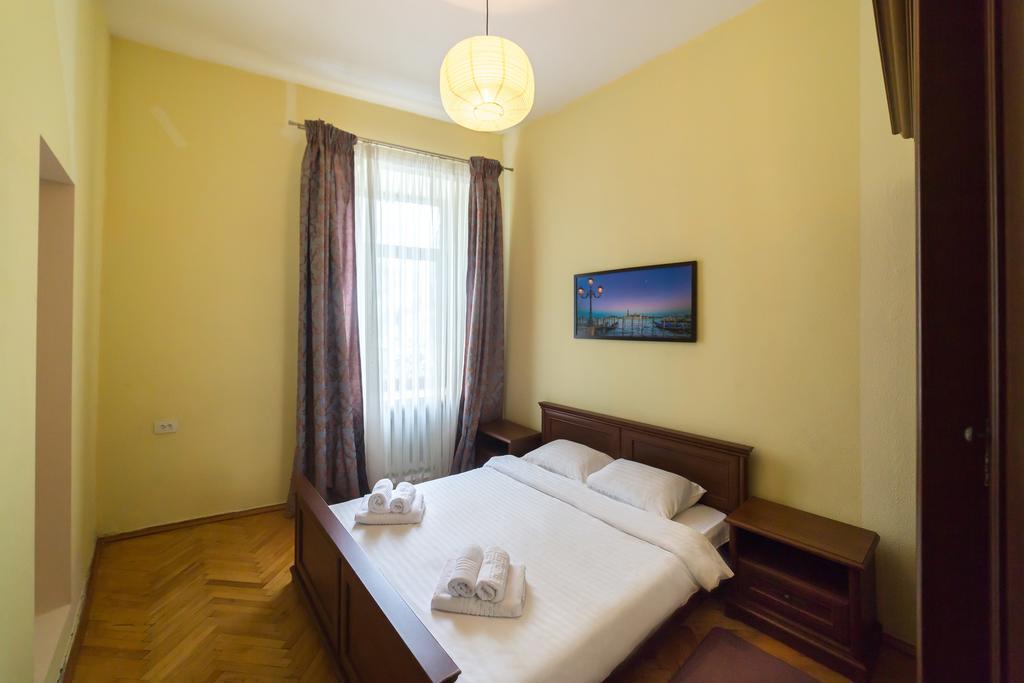 Cozy Apartment In Centre Of Kiev المظهر الخارجي الصورة